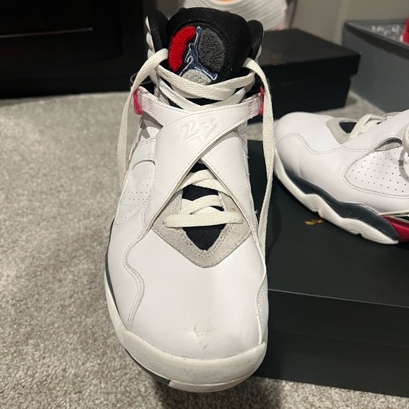 2012 Jordan 8 bugs bunny. 100% authentic purchased from Nike retailer. - Picture 1 of 6